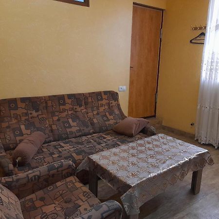 Guest House in Center Erévan Extérieur photo