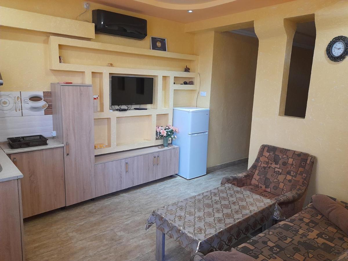 Guest House in Center Erévan Extérieur photo